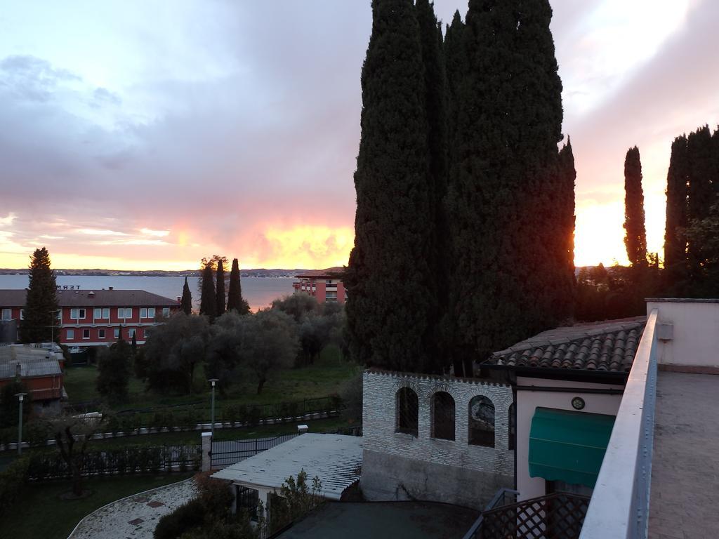 Hotel Meridiana Sirmione Zewnętrze zdjęcie