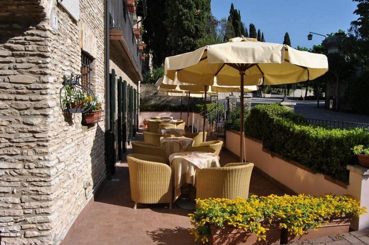 Hotel Meridiana Sirmione Zewnętrze zdjęcie